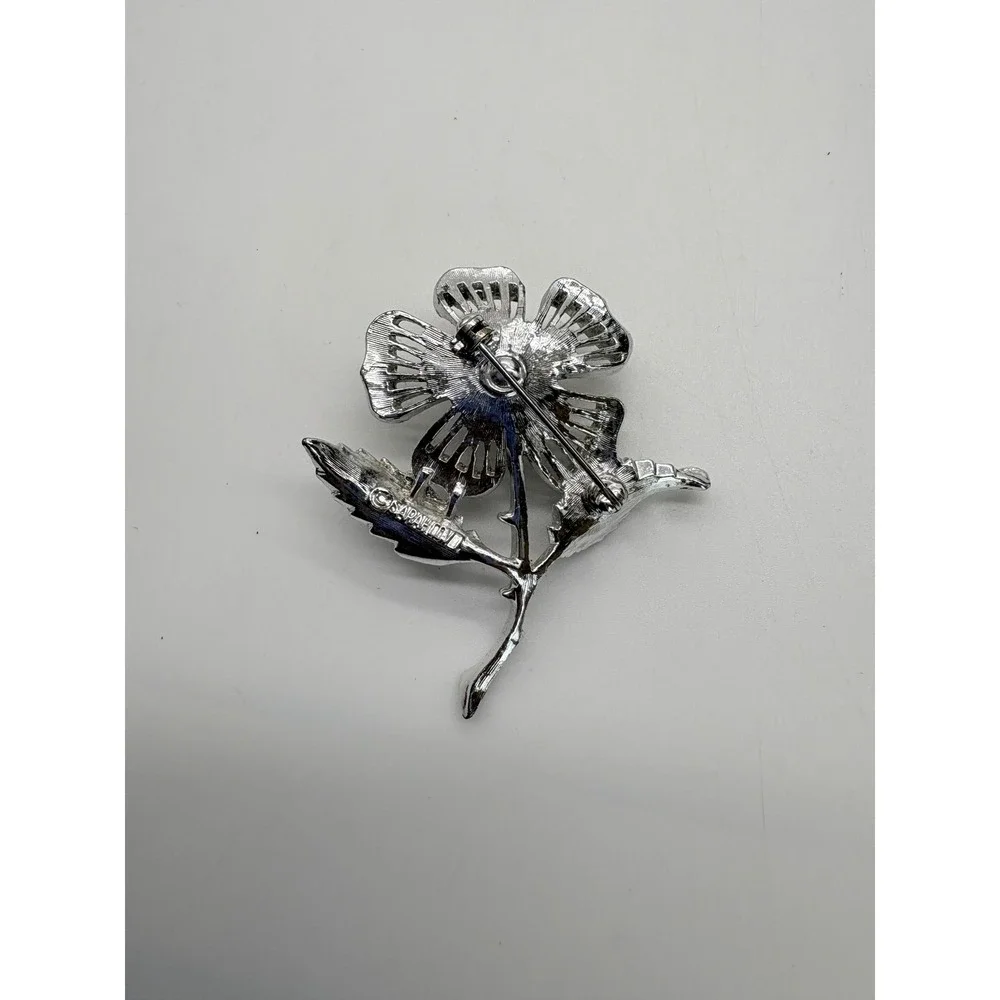 Sarah‎ Coventry Vintage Silver Tone Faux Pearl Rhinestone Flower Brooch J63